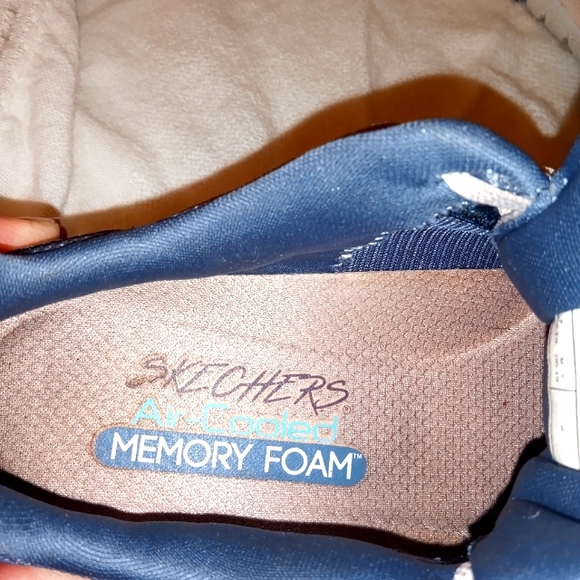 EUC SKETCHERS SIZE 10 lightweight BLUE AND BEIGE COLORS BRAND NEW memory Foam - Picture 8 of 11